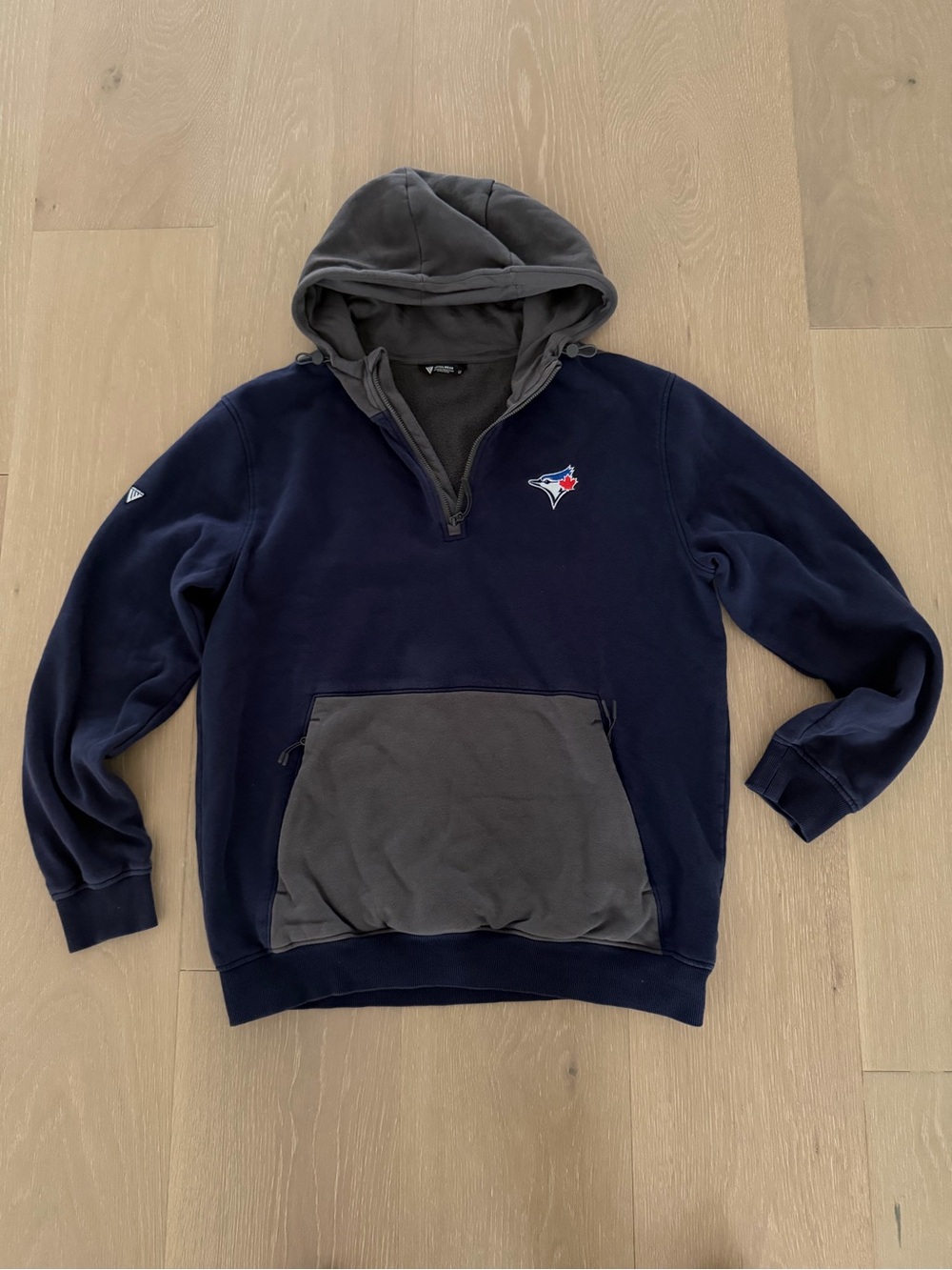 Toronto Blue Jays Levelwear Navy & Gray quarter zip hoodie